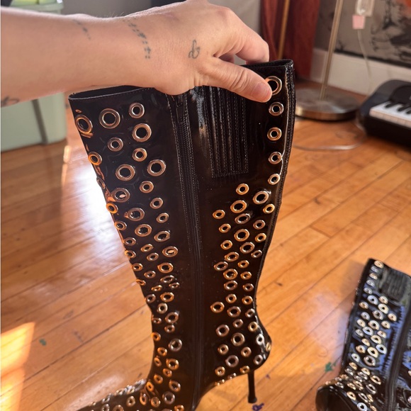 Jefferey Canpbell Holey Boots Gold / Silver - Picture 7 of 8